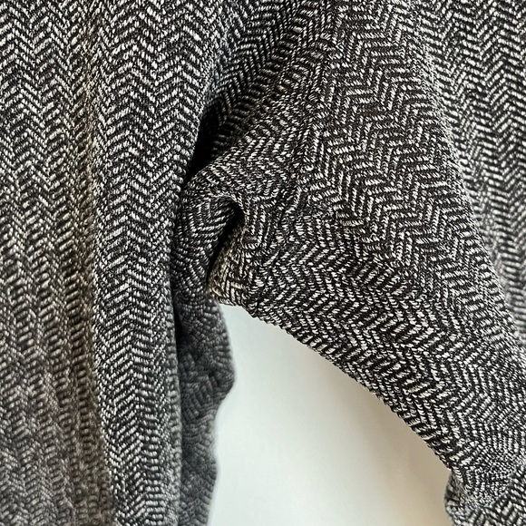 Athleta Gray Delaney Herringbone Pants Women’s Large Fitted Textured Leggings - Picture 9 of 16